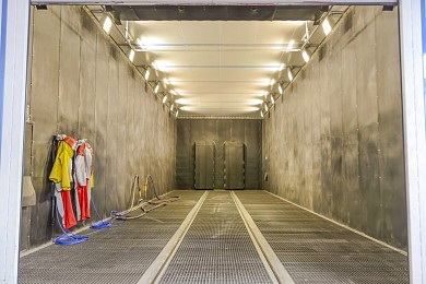 Проходная камера дробеструйной обработки SPK-15.6.6 Проходная камера дробеструйной обработки SPK-15.6.6